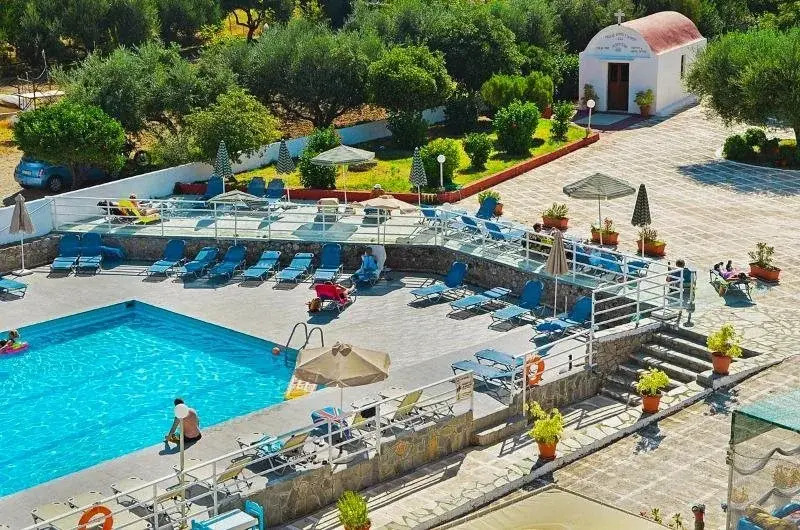 Niriides Hotel