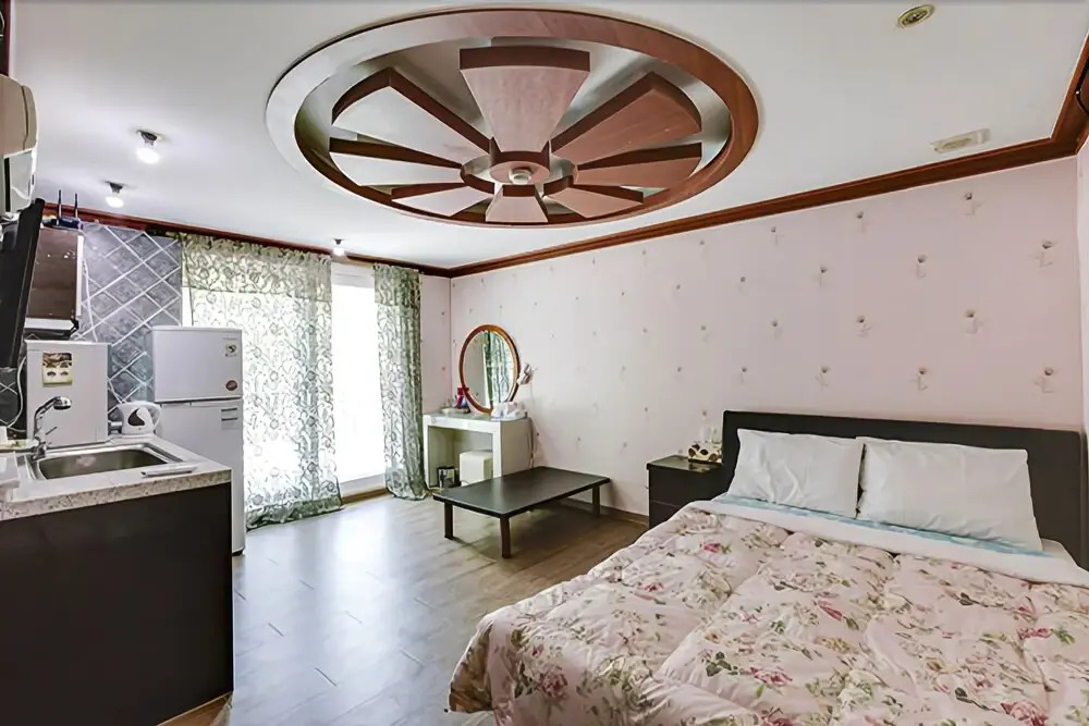 Yangju Aris Pension