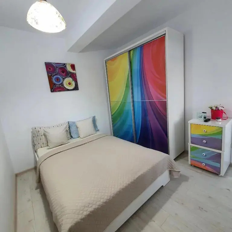 Sarah Apartment