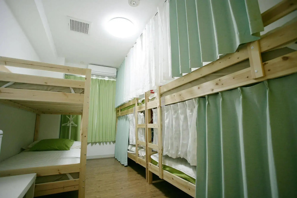 Hikari House - Hostel
