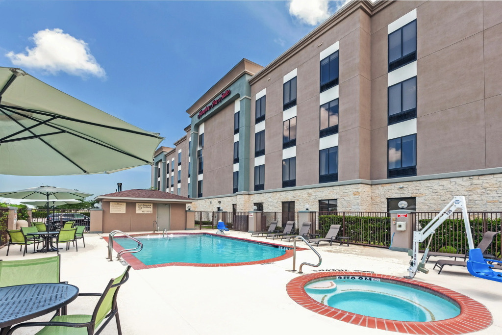 Hampton Inn & Suites Houston/League City