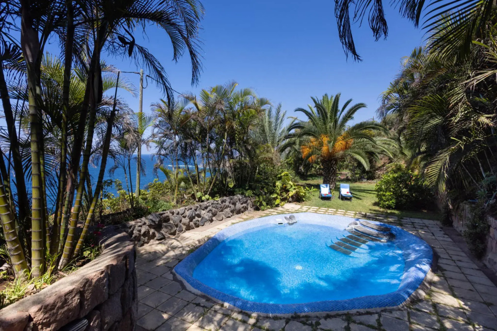 Home2Book Charming Nature Casa Aurora