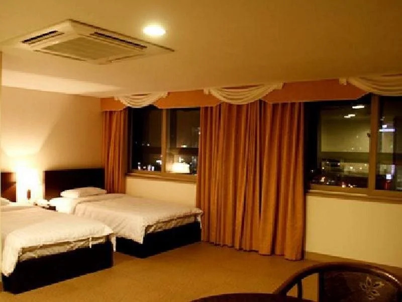 Olympia Hotel
