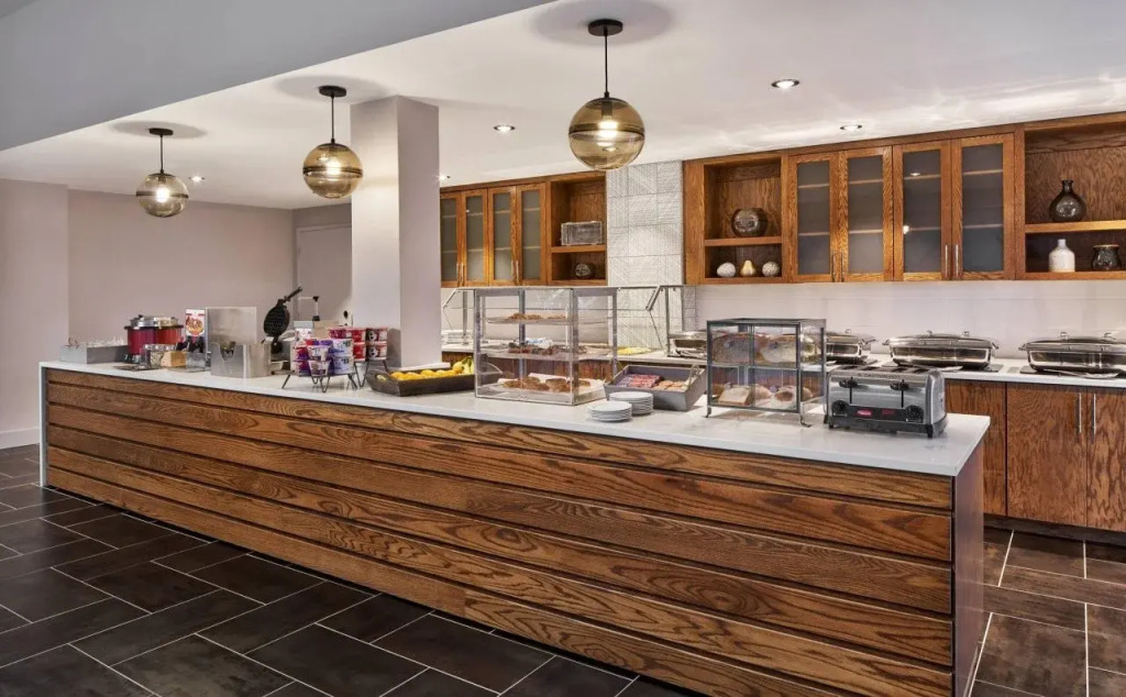 Delta Hotels by Marriott Norfolk Airport