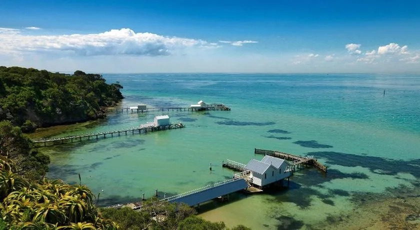 Bayplay Beach Accommodation - 2 locations