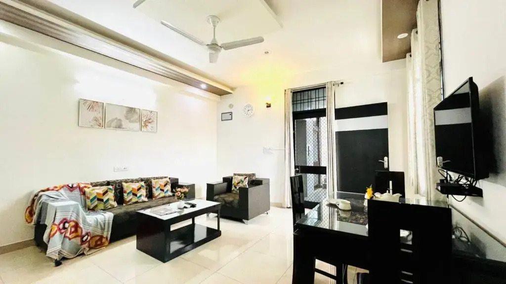 BluO 2BHK Jaipur - Terrace Garden, Balcony, Lift