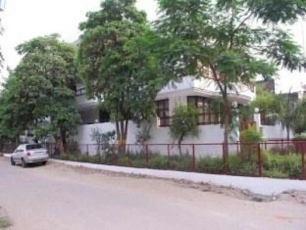 The Signature Crest - Noida