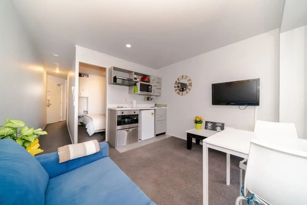 Cozy 2 Bedroom Apartment in CBD