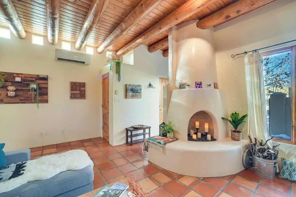 Bright Santa Fe Condo ~ Half-mi to Meow Wolf!