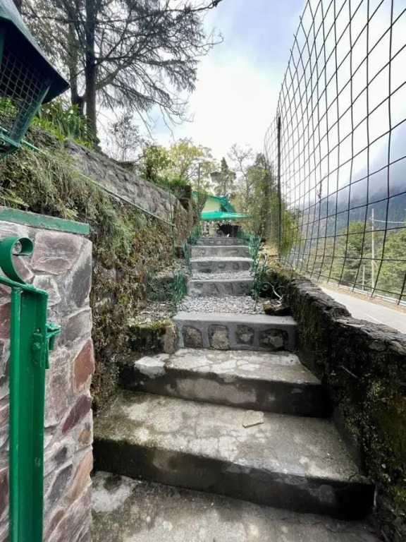 Rosastays Nainital