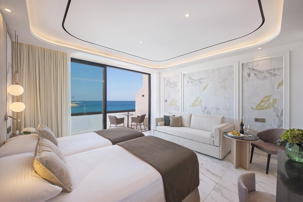 Adams Beach Hotel & Spa