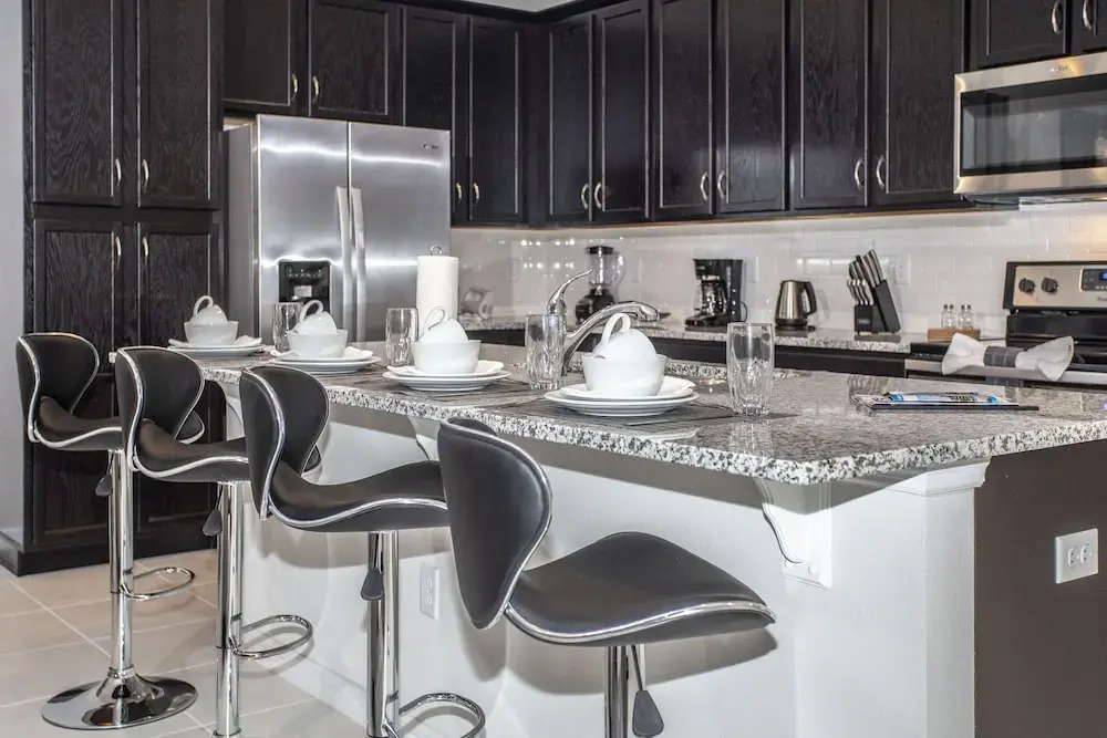 1557 Solara Resort 63253/63383