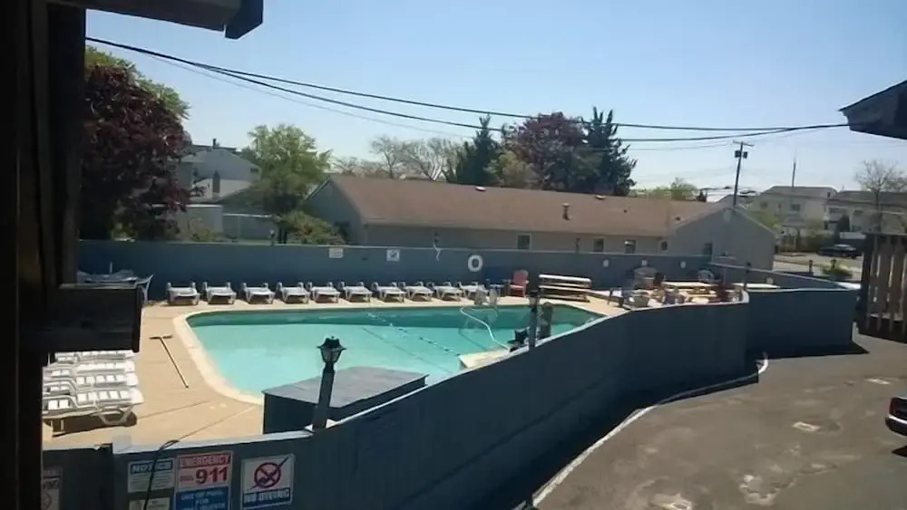 Atlantic Motel