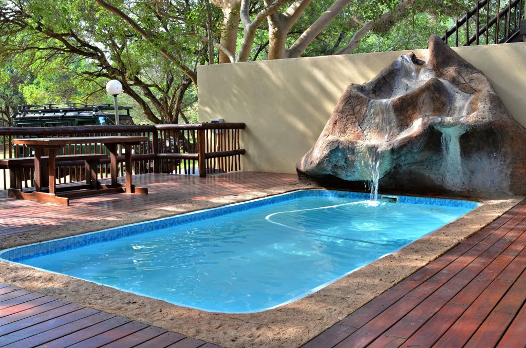 Bushriver Lodge