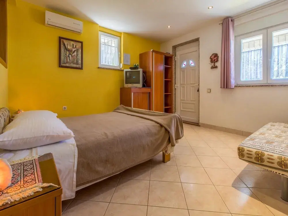 Apartment Elena