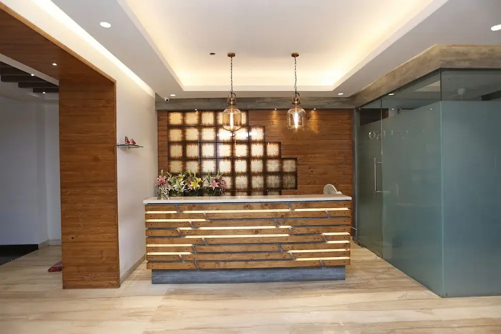 Capital O 18921 Hotel Yelchiko