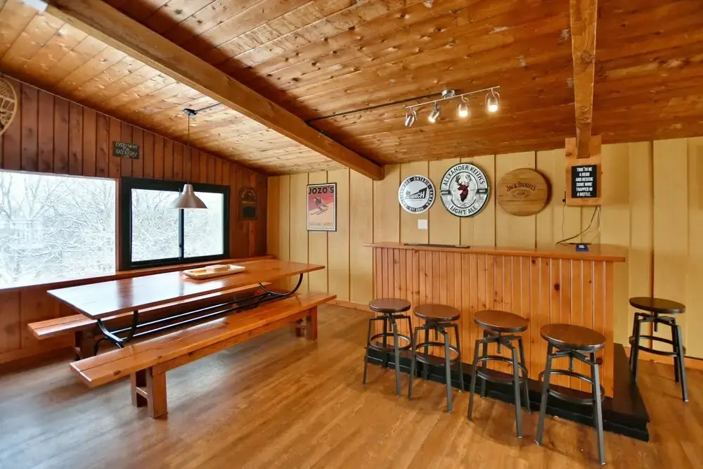 163 Tyrolean Rustic 4 bedroom chalet