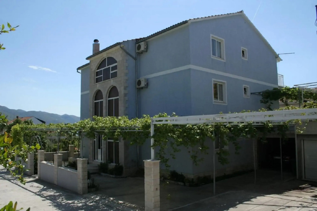 Apartment Jaki - 150 m from beach A4 Orebic, Peljesac peninsula