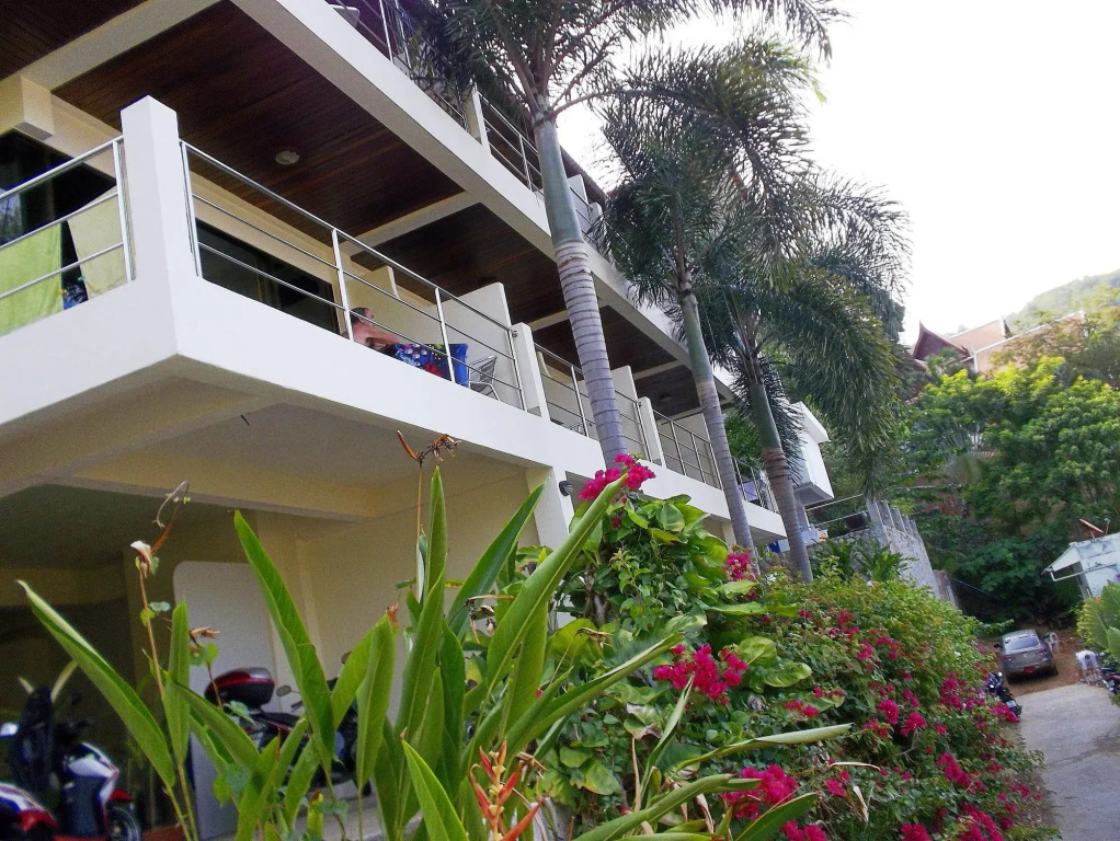 Mountain Seaview Luxury Apartments