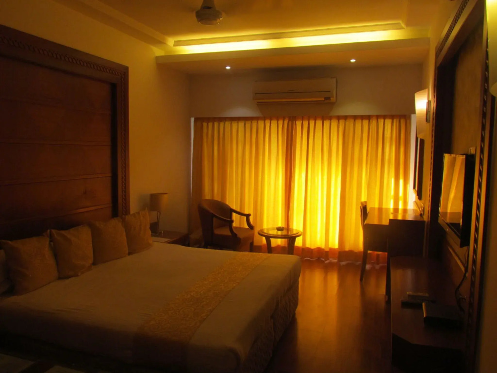 Hotel Kohinoor Park