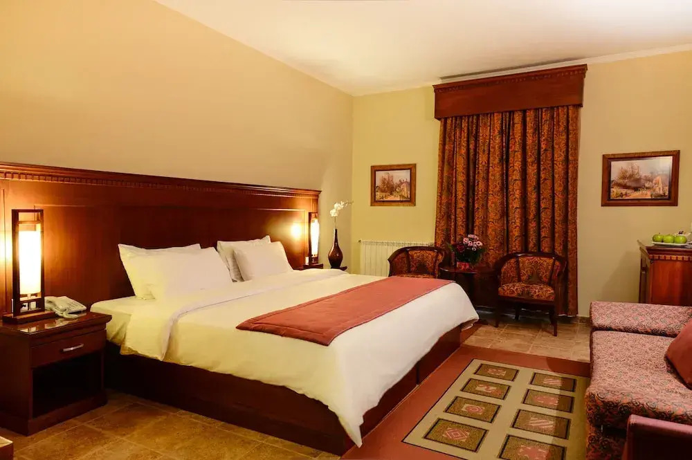 Le Cedrus Hotel