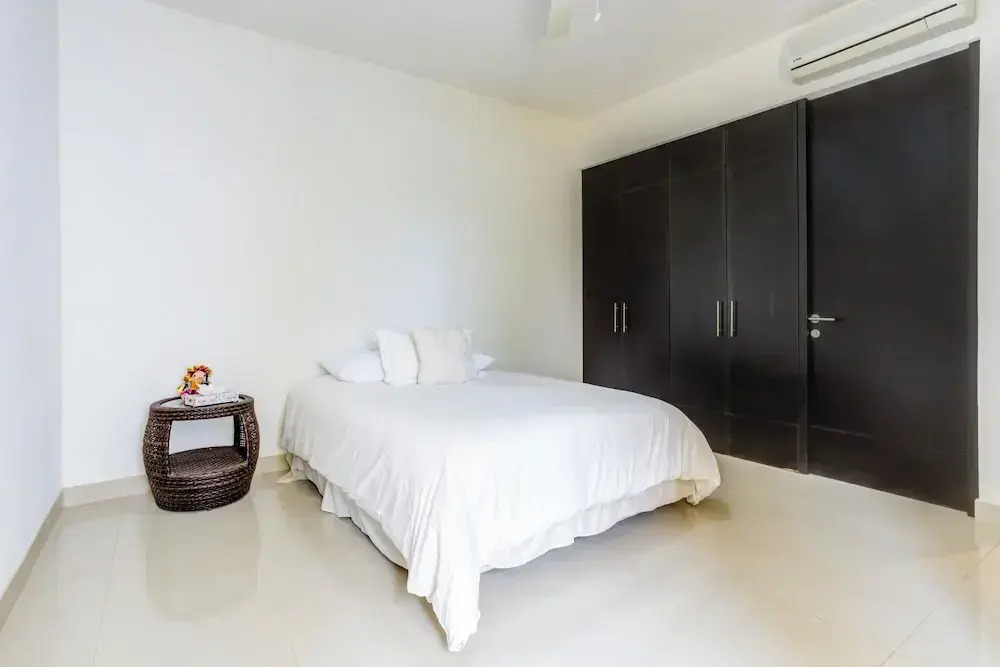 El Tigre Ibiza Condos