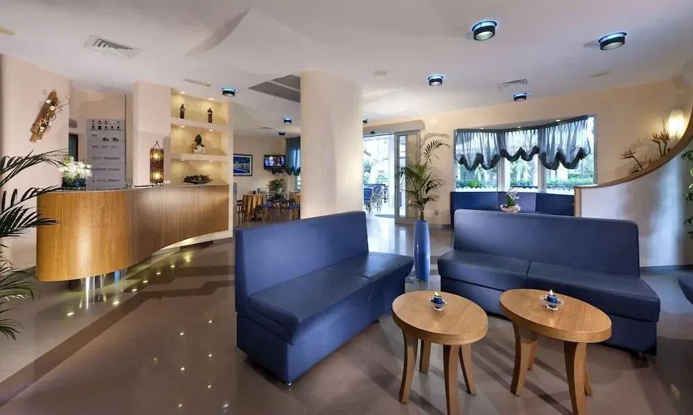 Hotel Paris Resort