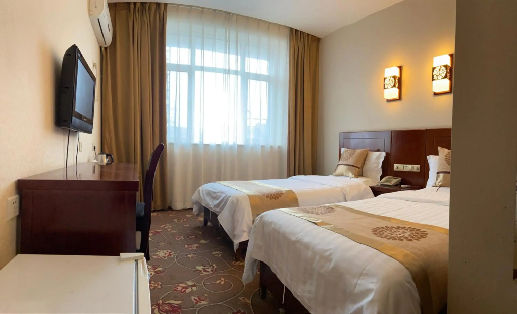 King Parkview Hotel