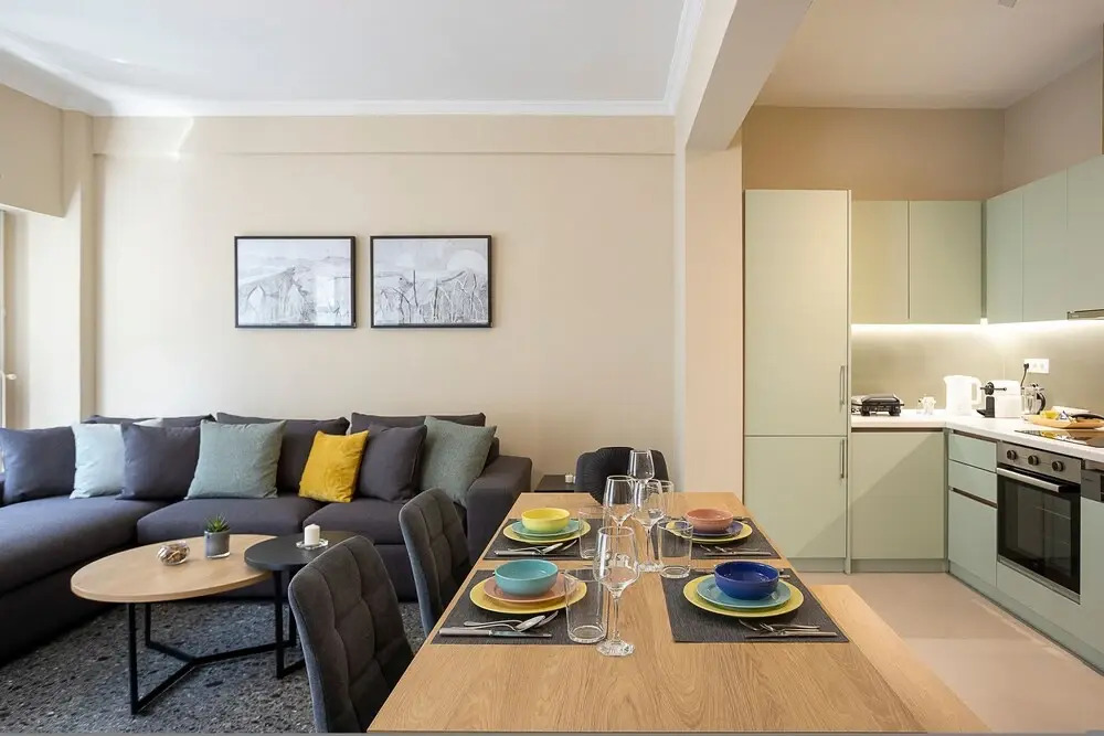 Spacious 2-bedroom Retreat in the Heart of Athens