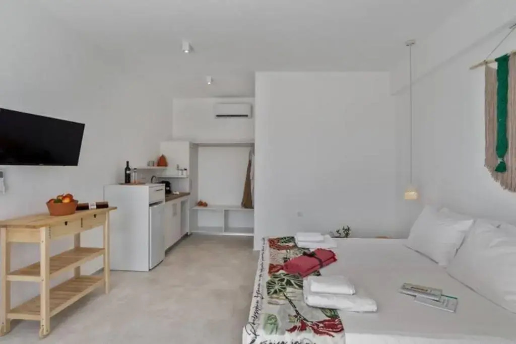 Annassa Suites