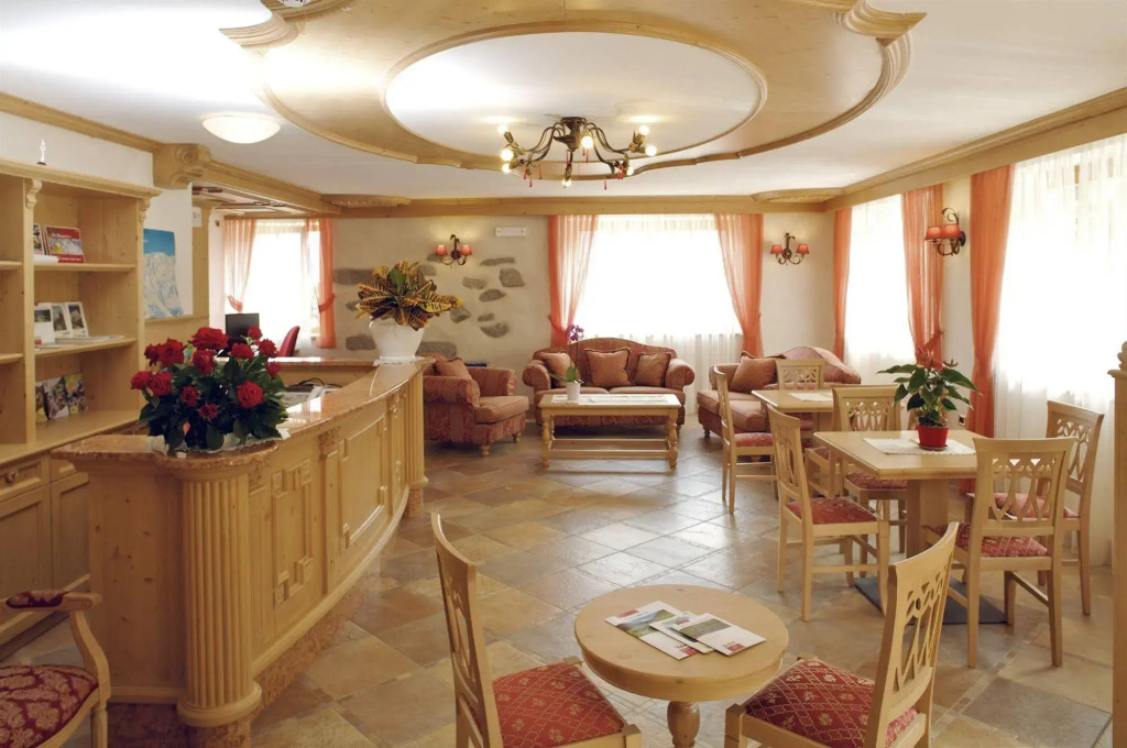 Hotel Almazzago