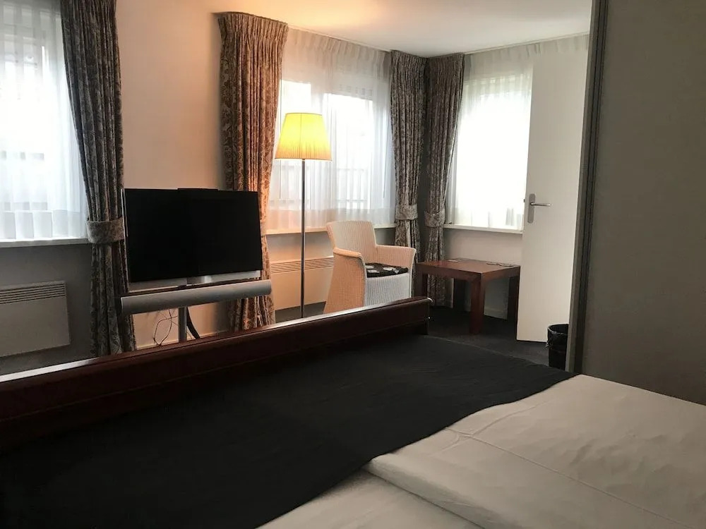 Hotel La Rosa Amsterdam Beach