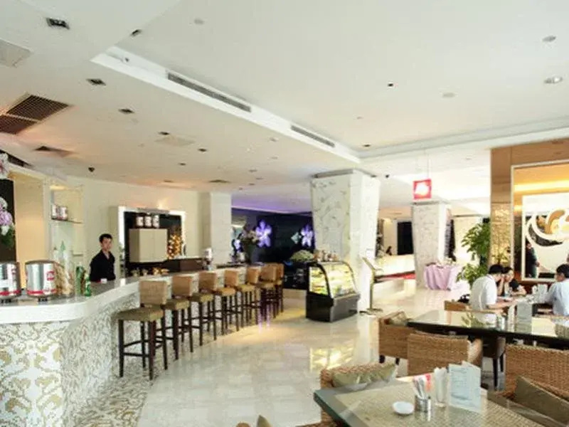 The Q Hotel