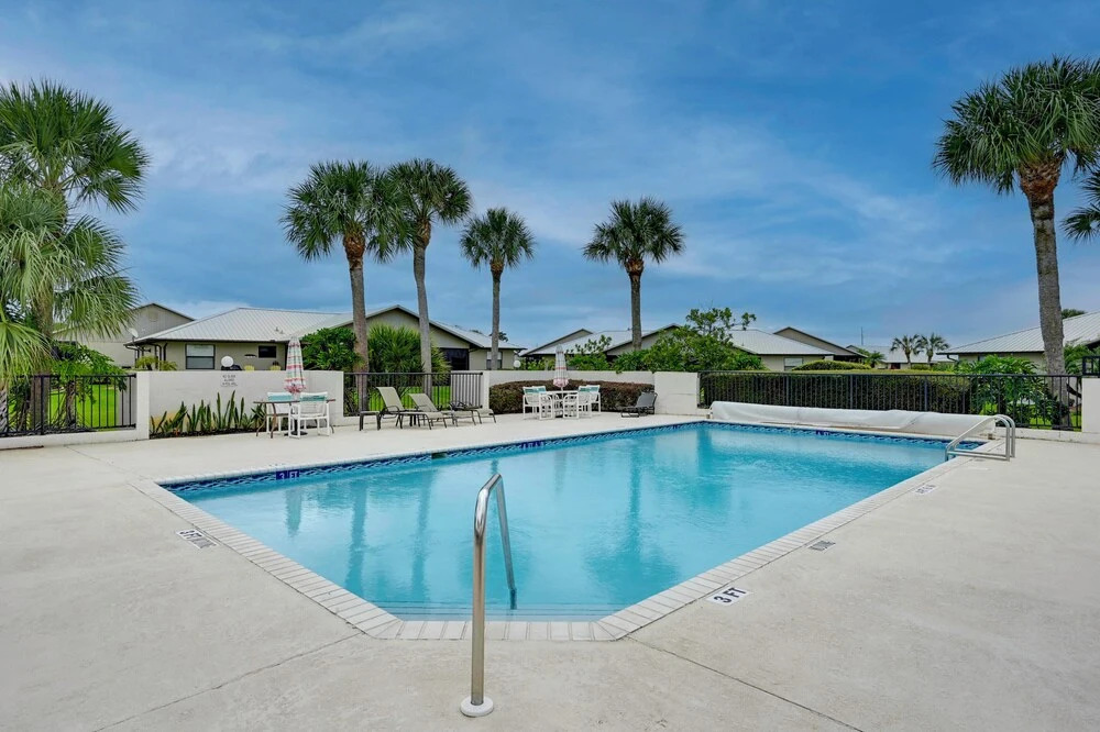 1 Mi to Golf: Sebring Condo w/ Pool Access!