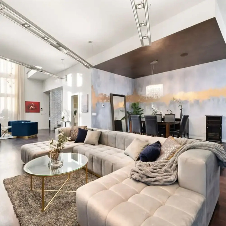 5BR 5BA Architectural Estate-theatre Gym Rooftop