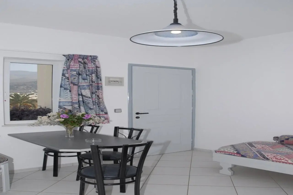 Sunshine Garden Apts