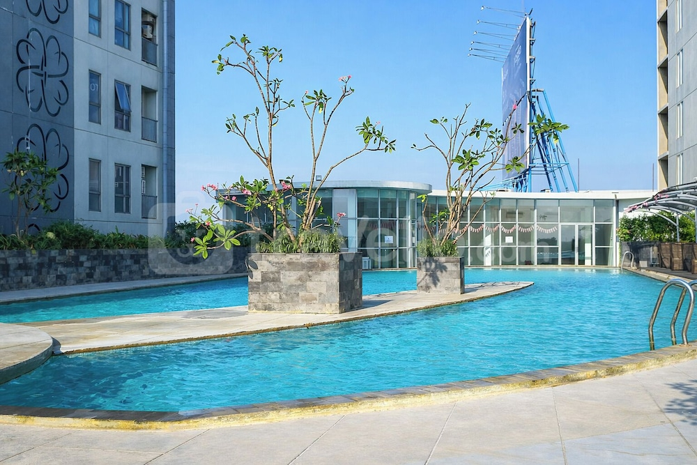 Tranquil Studio At Tamansari Prospero Sidoarjo Apartment