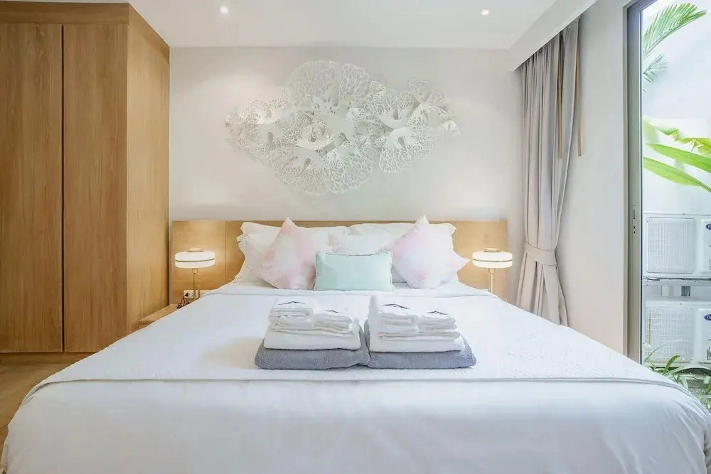Stylish 3BR Pool Villa, Bang Tao + Airport Shuttle