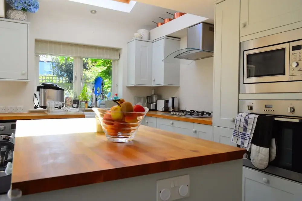 Amazing 4 Bedroom Family Home in a Calm Area