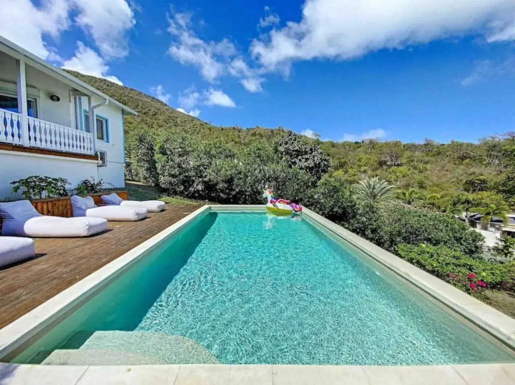 Villa Palmira, 4 min from Orient Bay beach