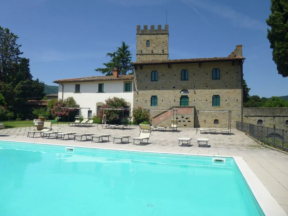 Lovely estate not far from Florence with olives trees