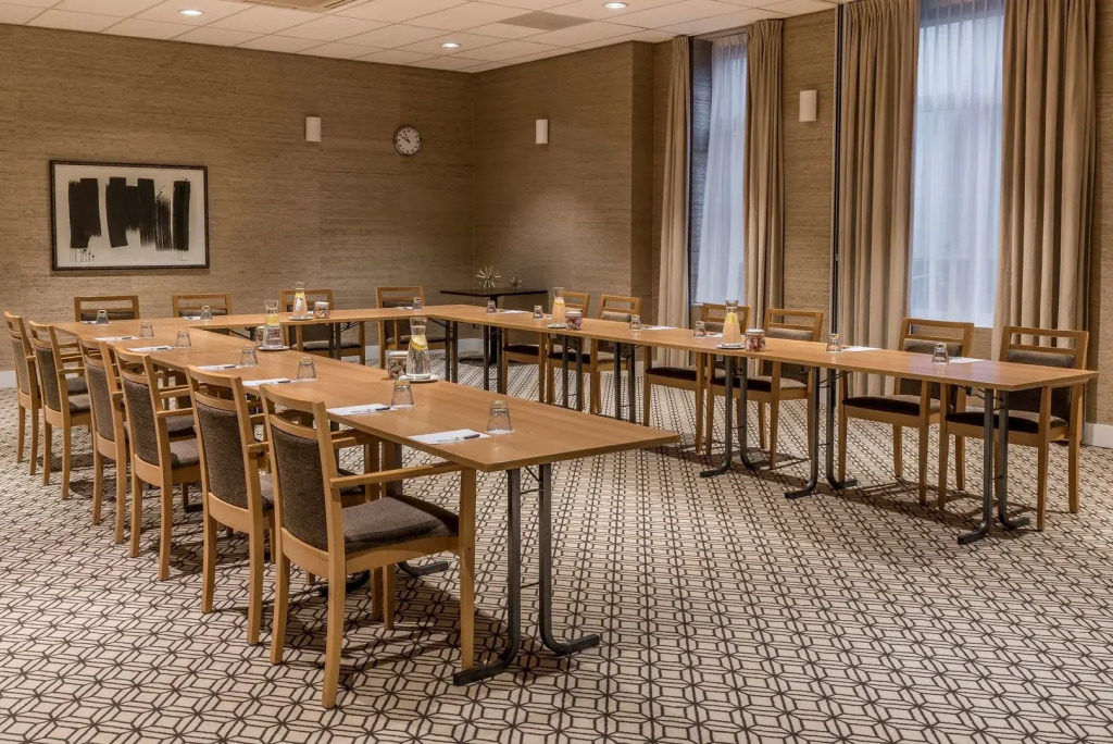 Sandton Eindhoven Centre - hotel Eindhoven city centre with private parking