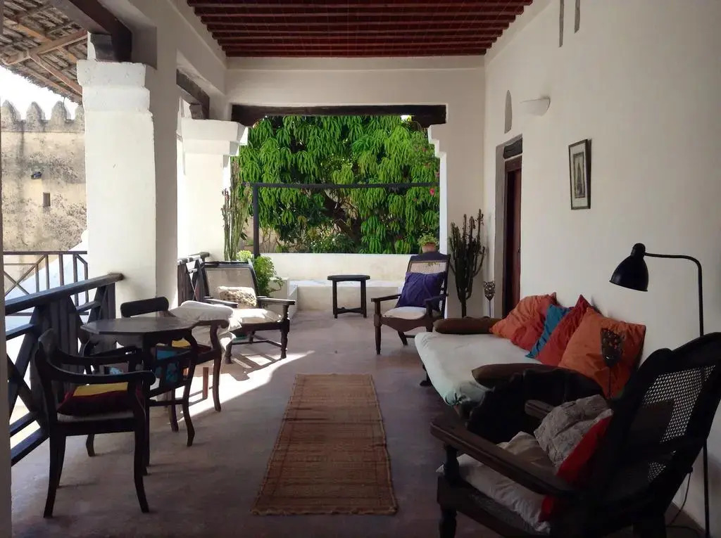 Subira House