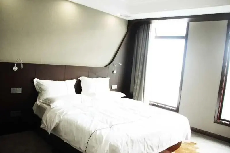 Cedar Wood Hotel Chengde