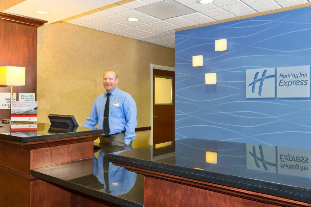 Holiday Inn Express and Suites Helena by IHG