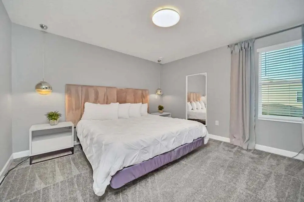 Family Home 9 BR 8 Min to Disney