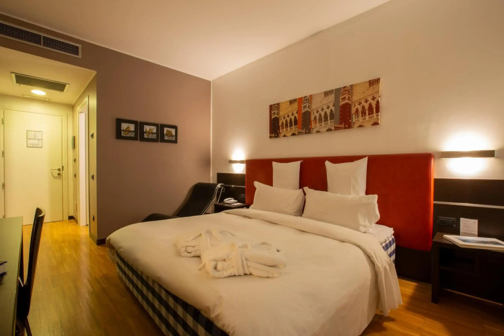 Euro Hotel Residence