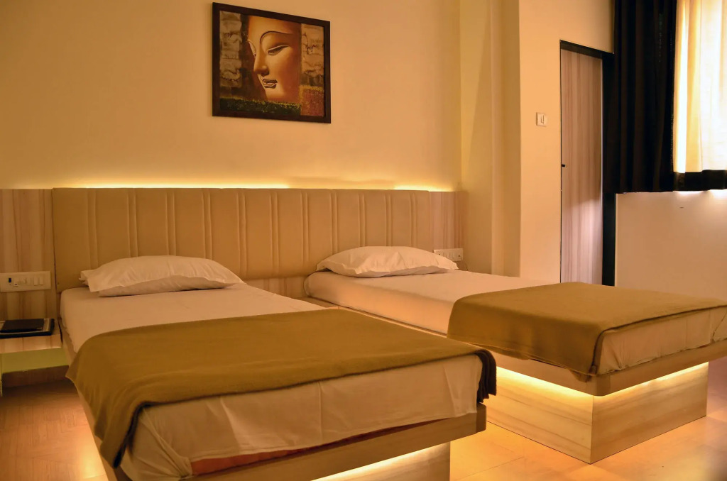 Hotel Alka Residency
