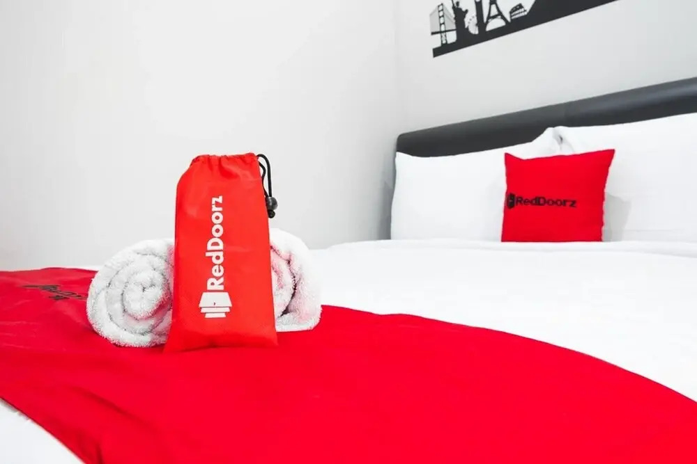 RedDoorz near Bandara City Mall Tangerang