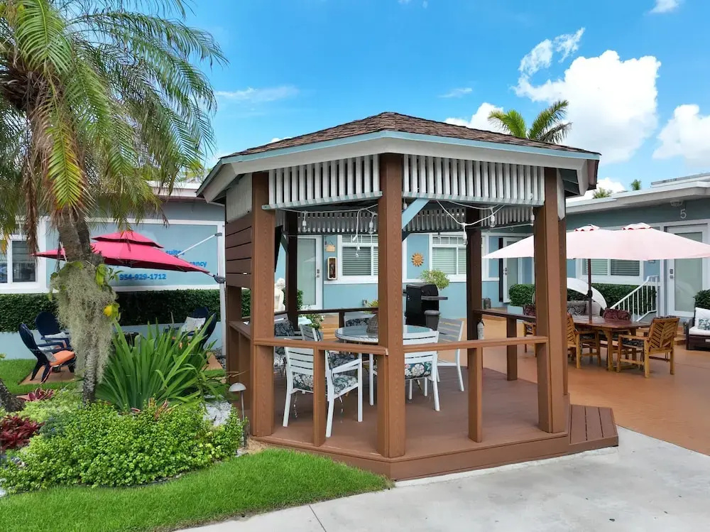Tropic Isle Boutique Hotel